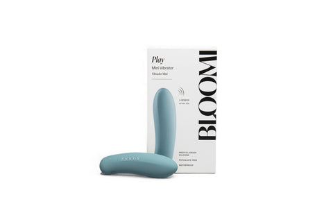 Award-Winning Play Mini Vibrator in Medical-Grade Silicone